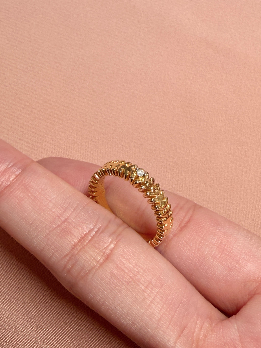 Leaf Diamond Stone Ring