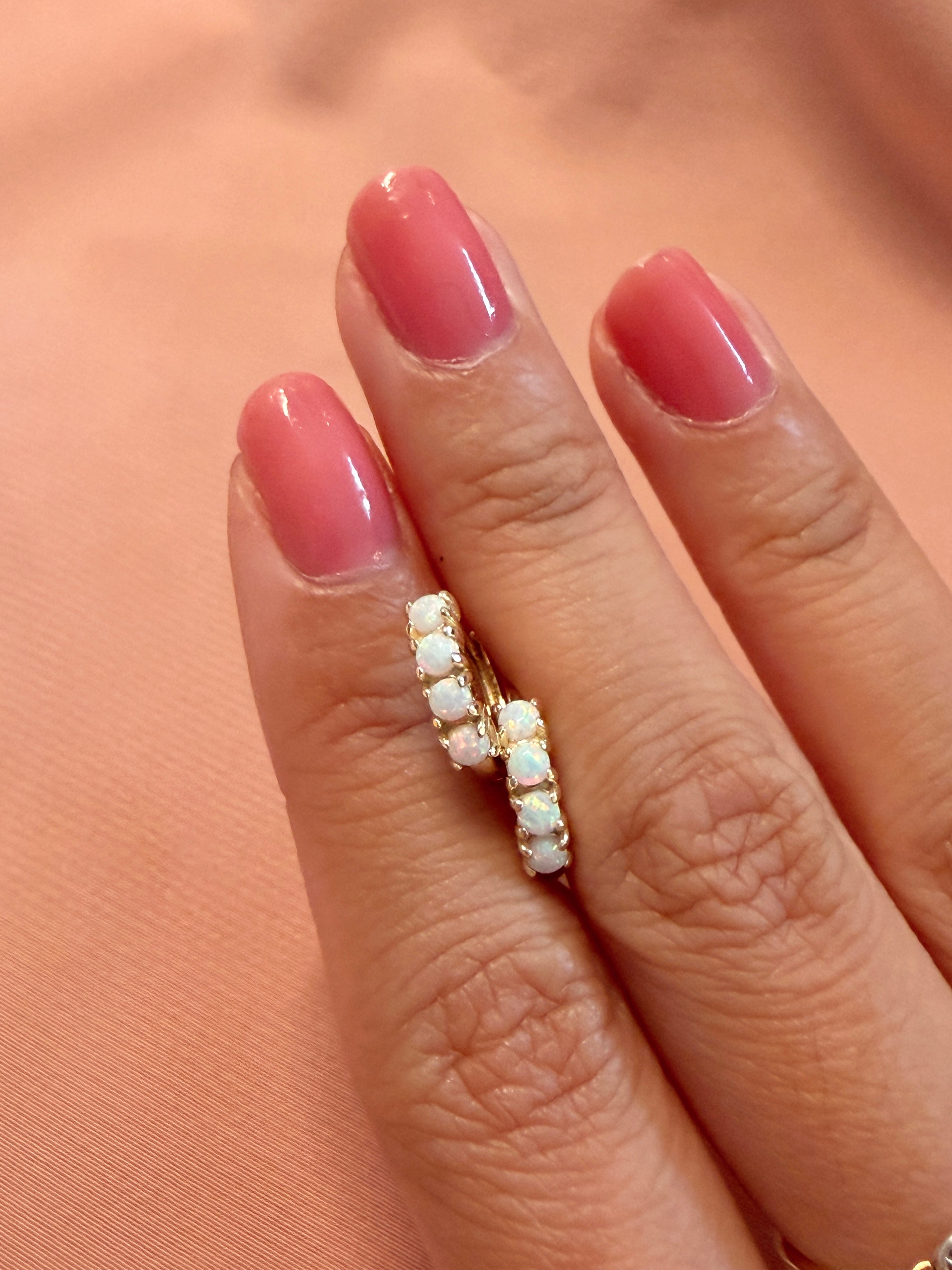 Opal Beauty Huggies