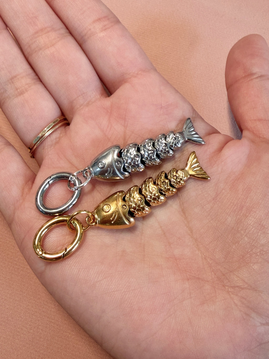 Our Oceans Swimming Fish Keycharms
