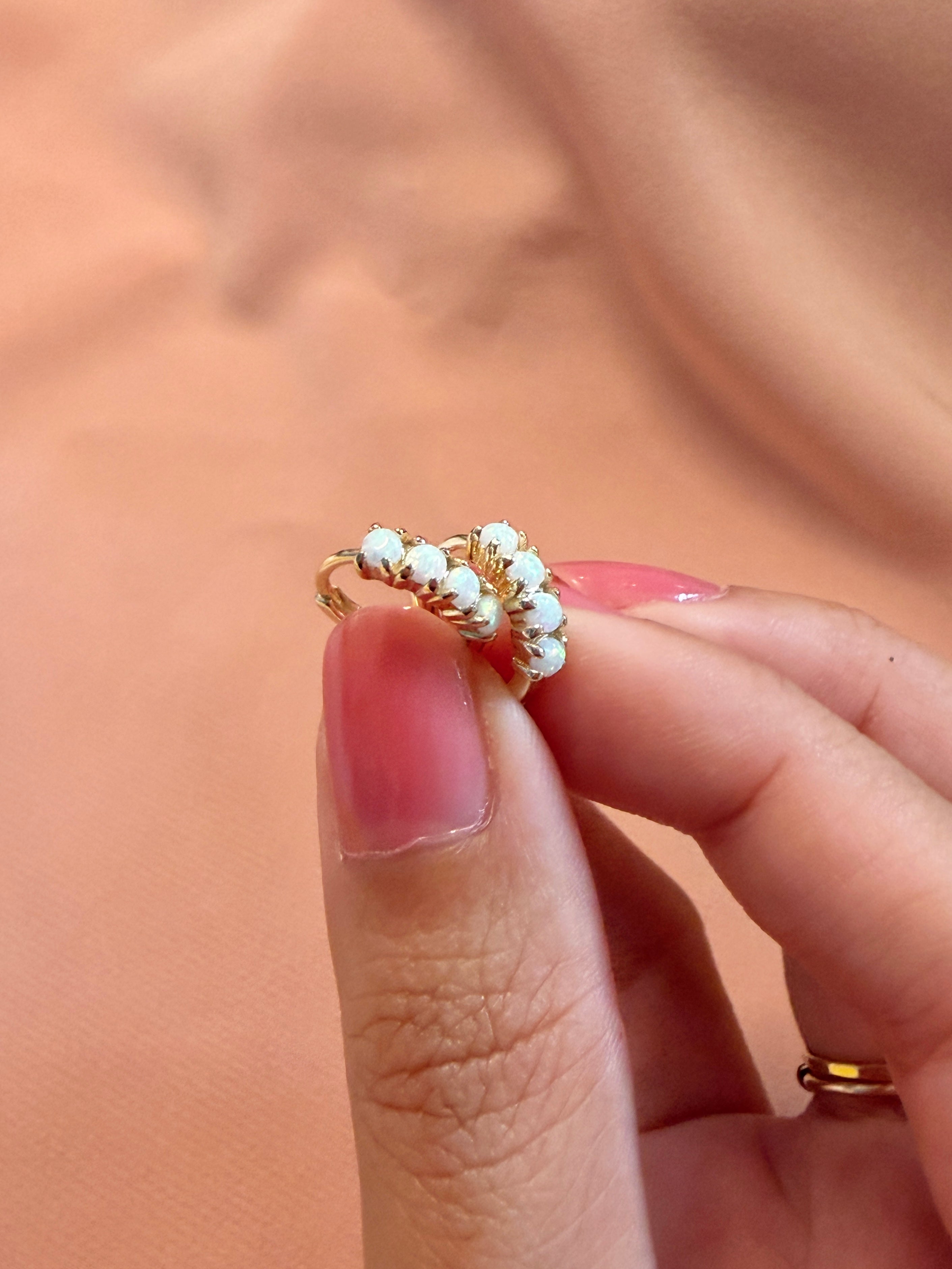 Opal Beauty Huggies