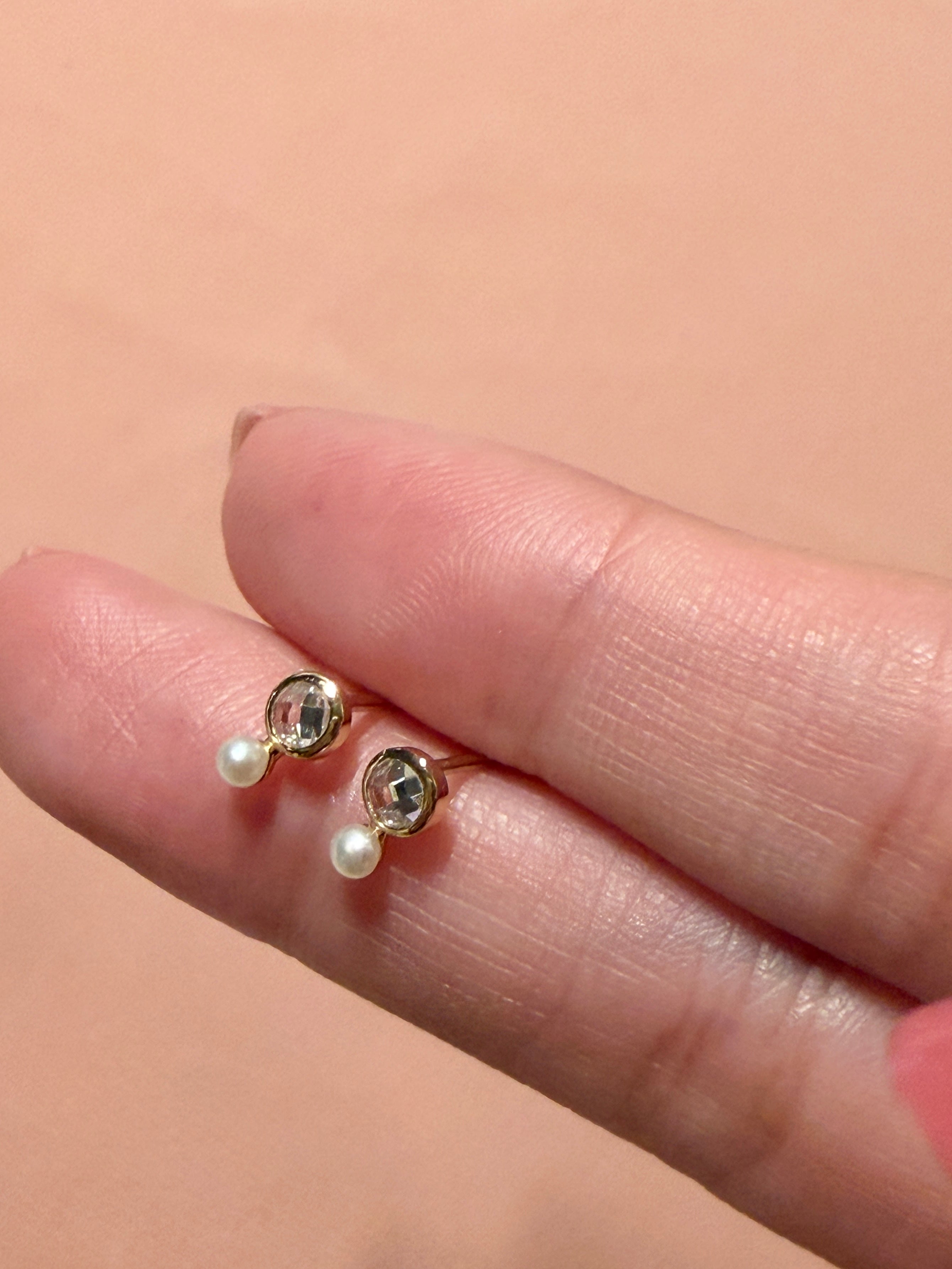 Rose Cut Bezel Pearl stud Earrings