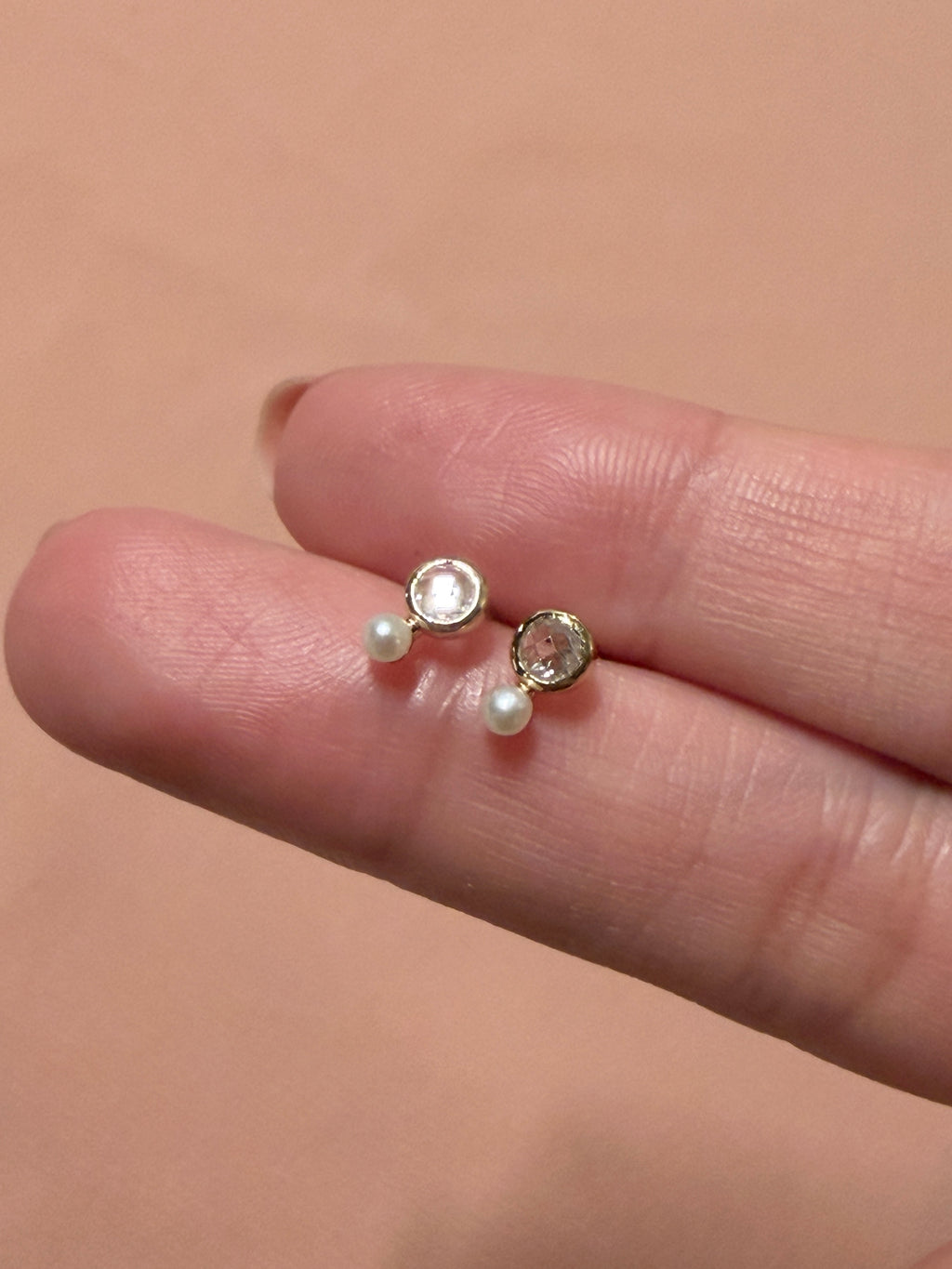 Rose Cut Bezel Pearl stud Earrings