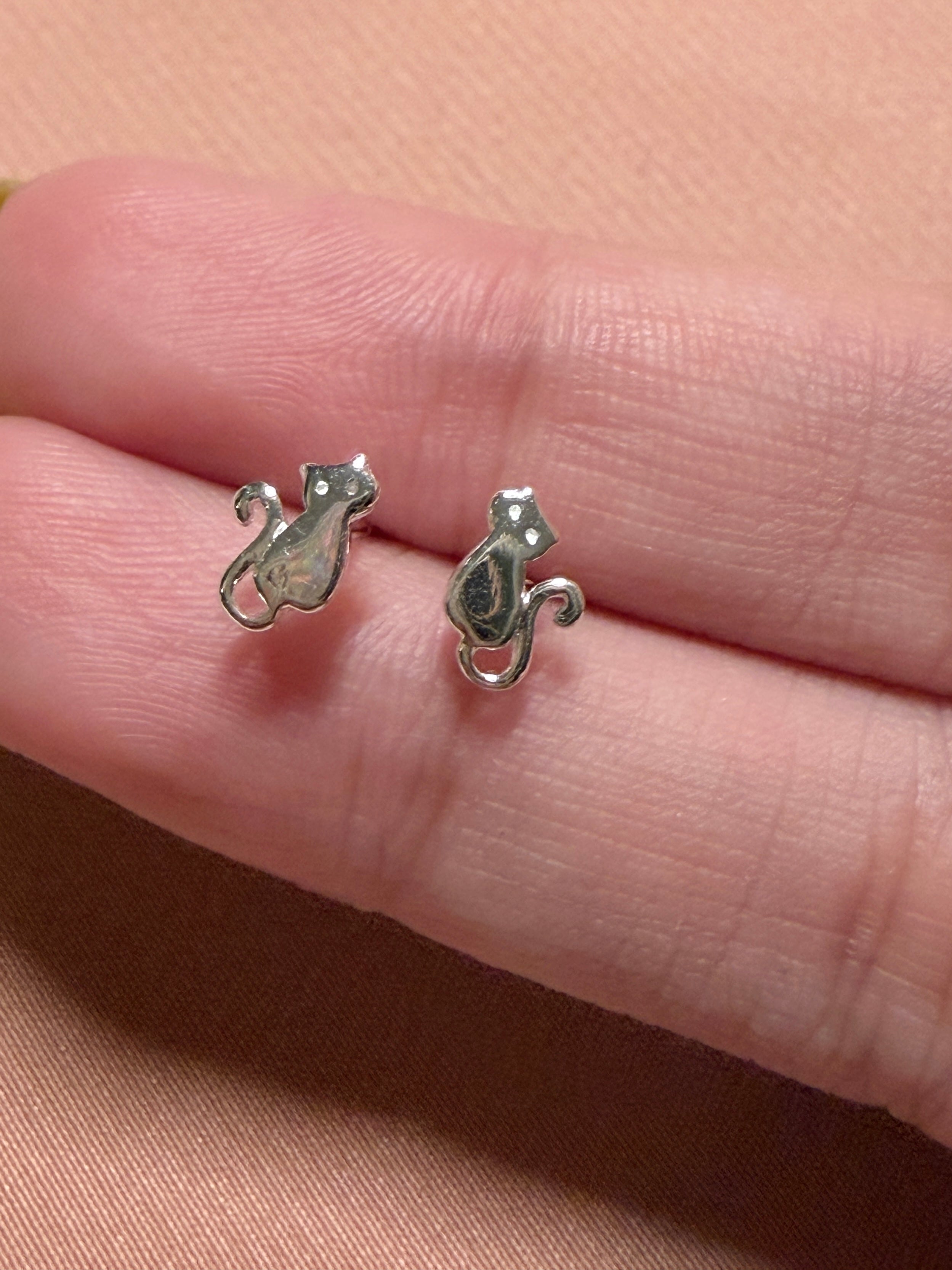 Cat Sterling Stud Earrings