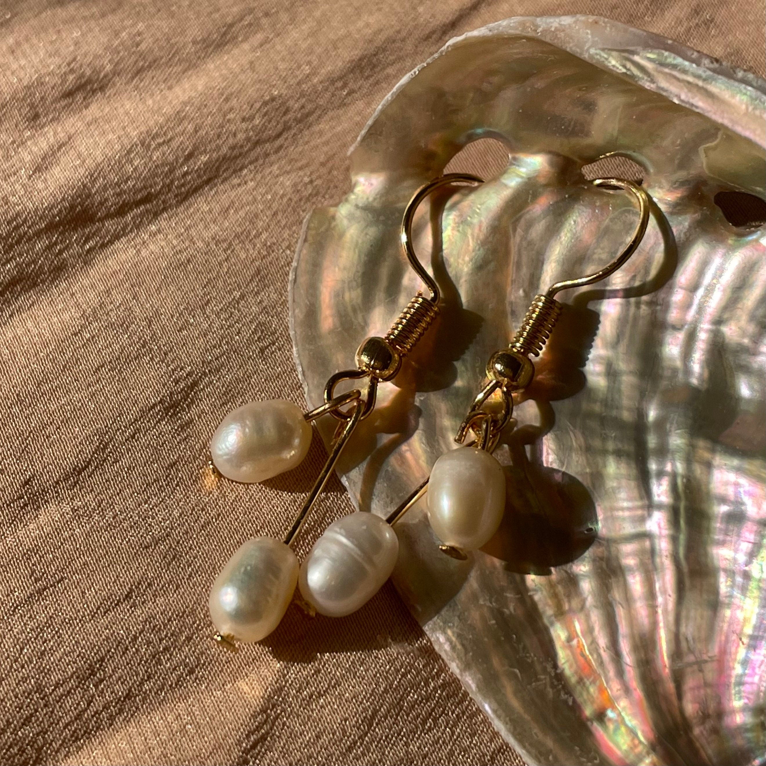Double Pearl Leverback Earrings ~ Gold Plated