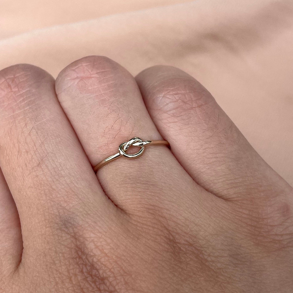 Infinity Circle Knot Ring ~ Sterling Silver
