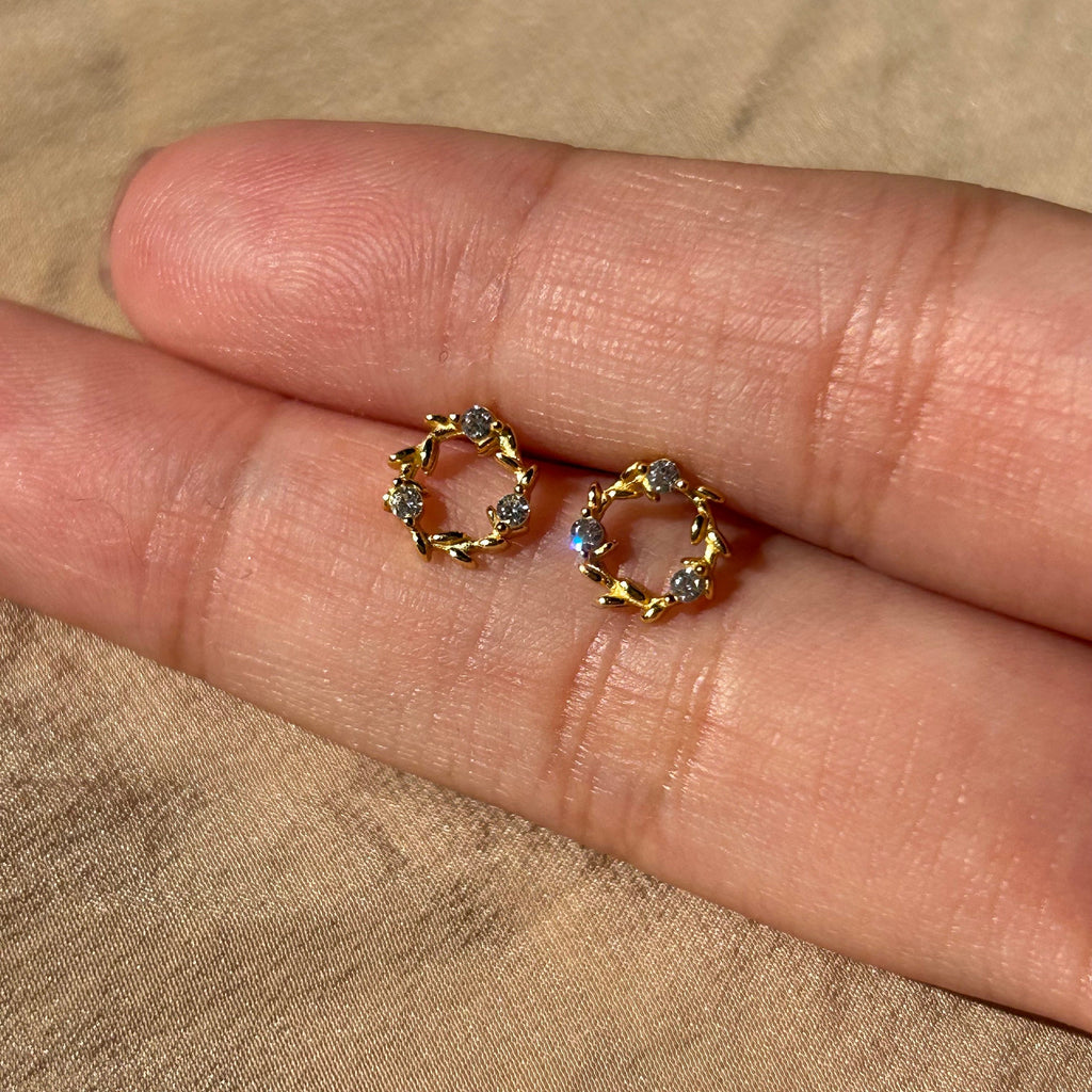 Wreathe Stud Cz Vermeil Earrings