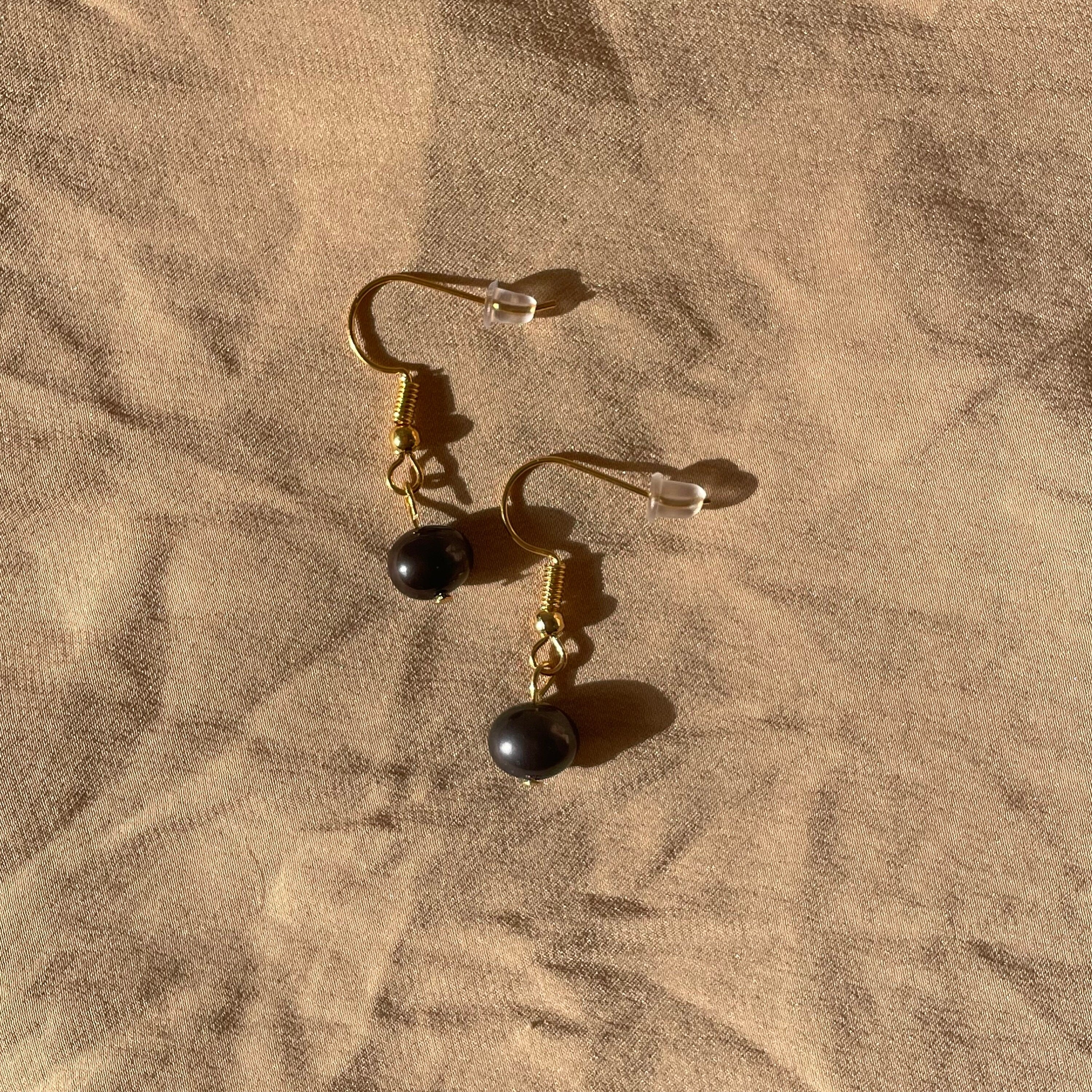 Pearl Potato Leverback Hook Earrings ~ Gold Plated
