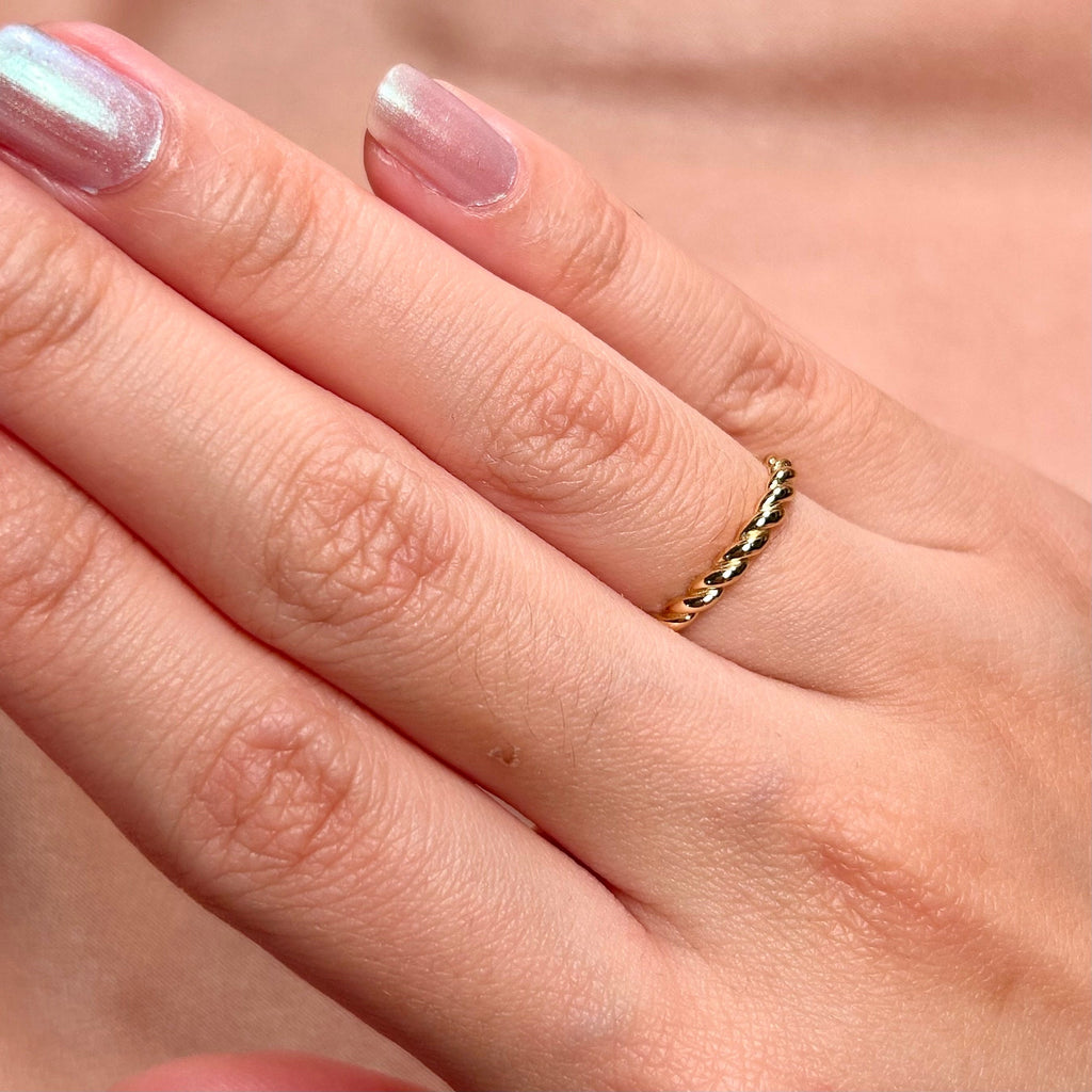 Twist Eternity ~ Vermeil Ring