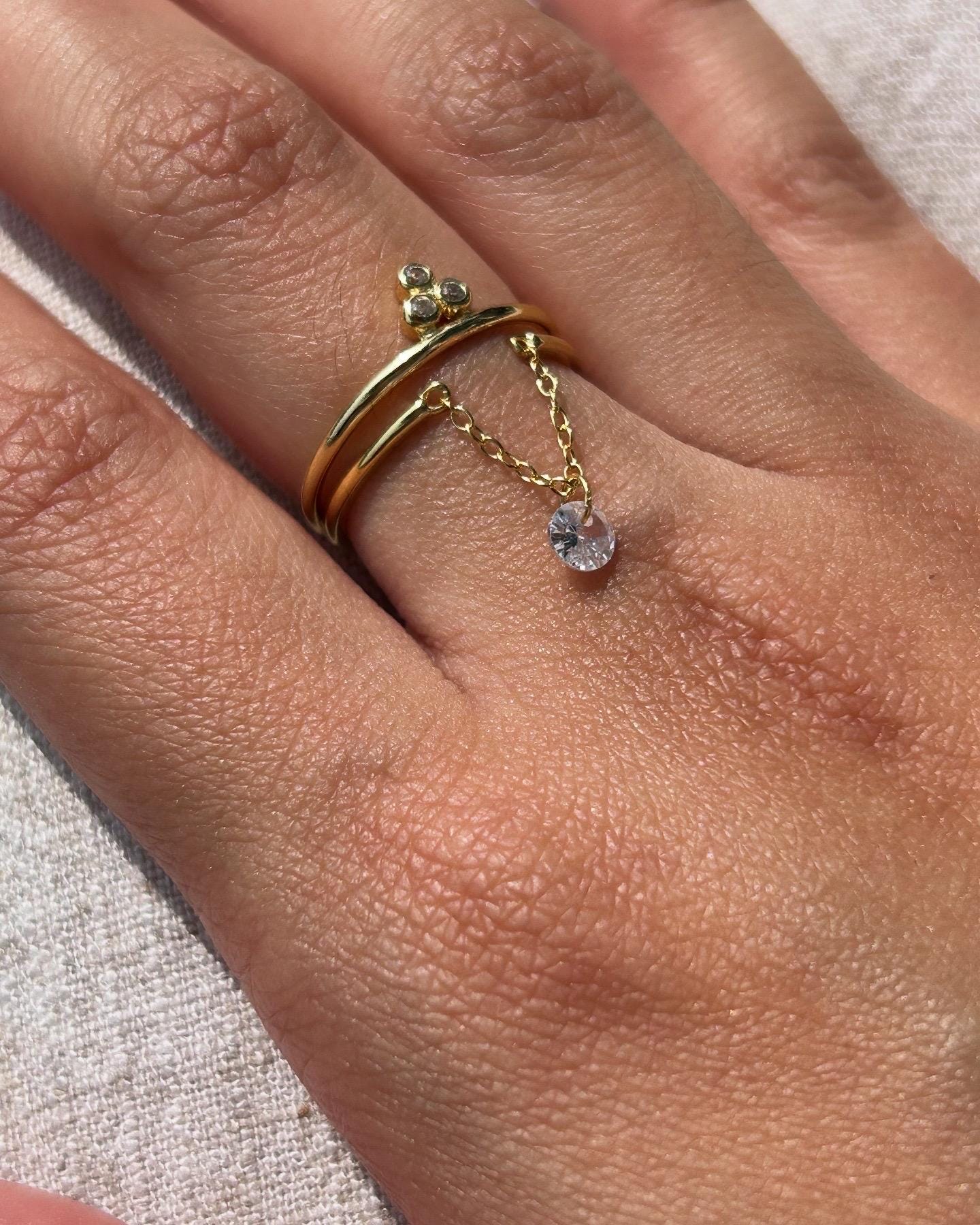 Lenn Chain Gem ~ Adjustable Ring
