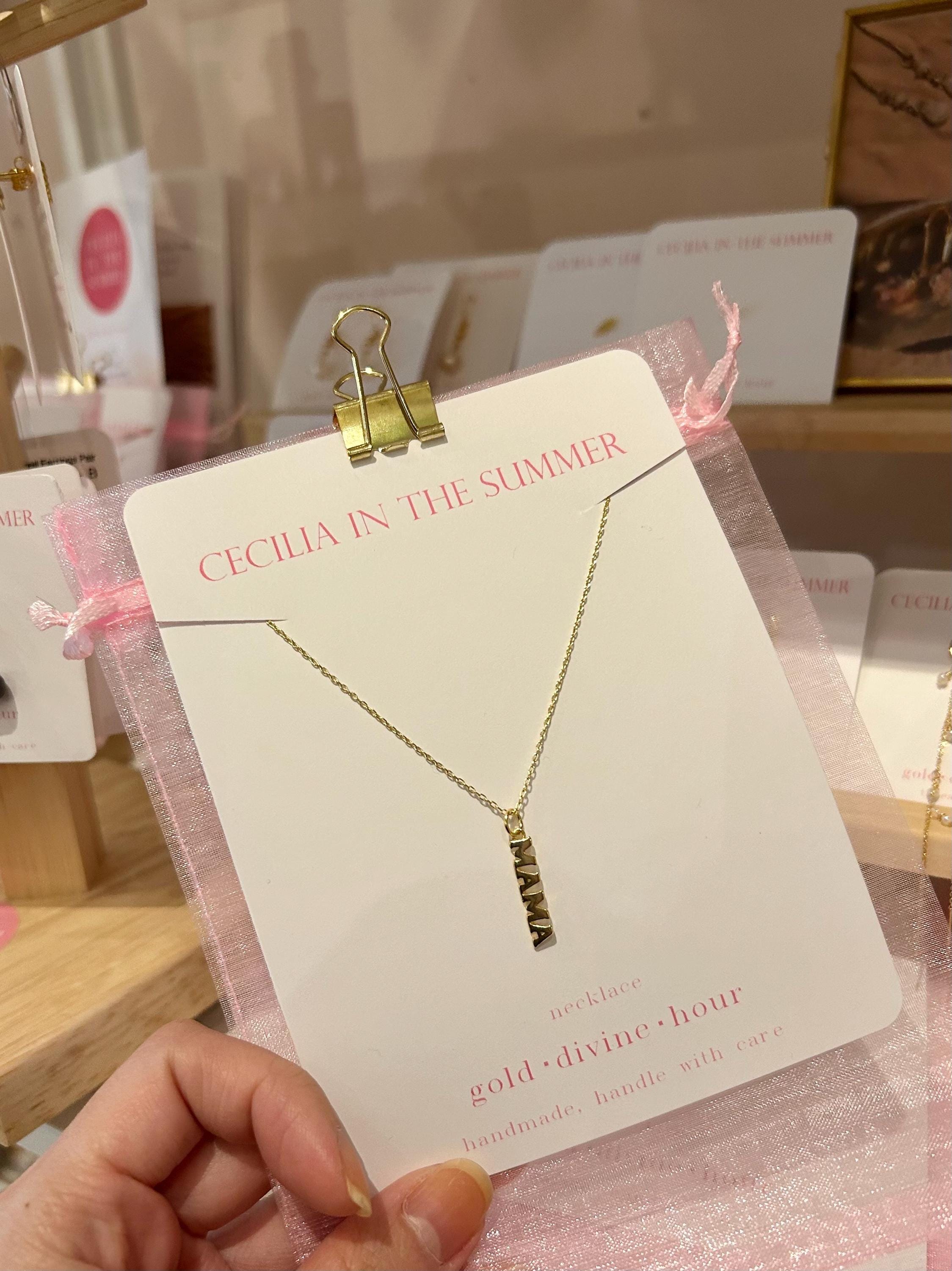 Mama Written Pendant Vermeil Necklace