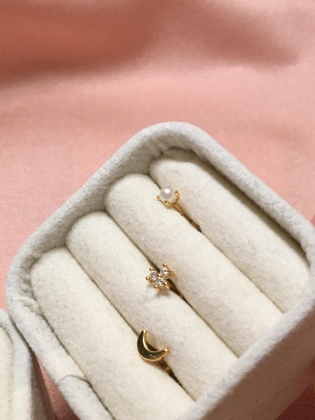 Helix Studs 1pc Ball Vermeil Earring