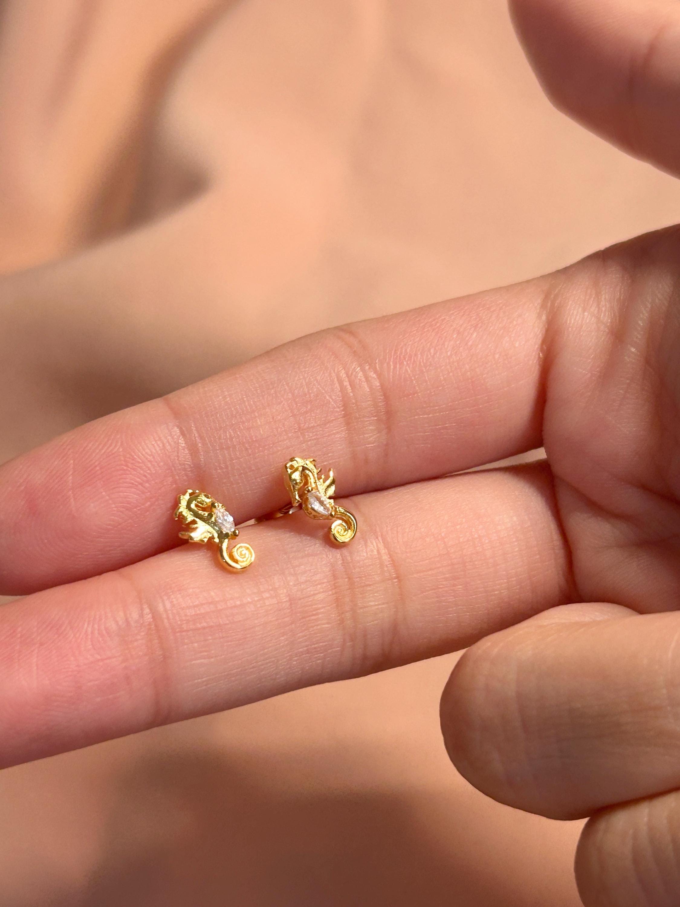 Ocean Seahorse Stud Earrings