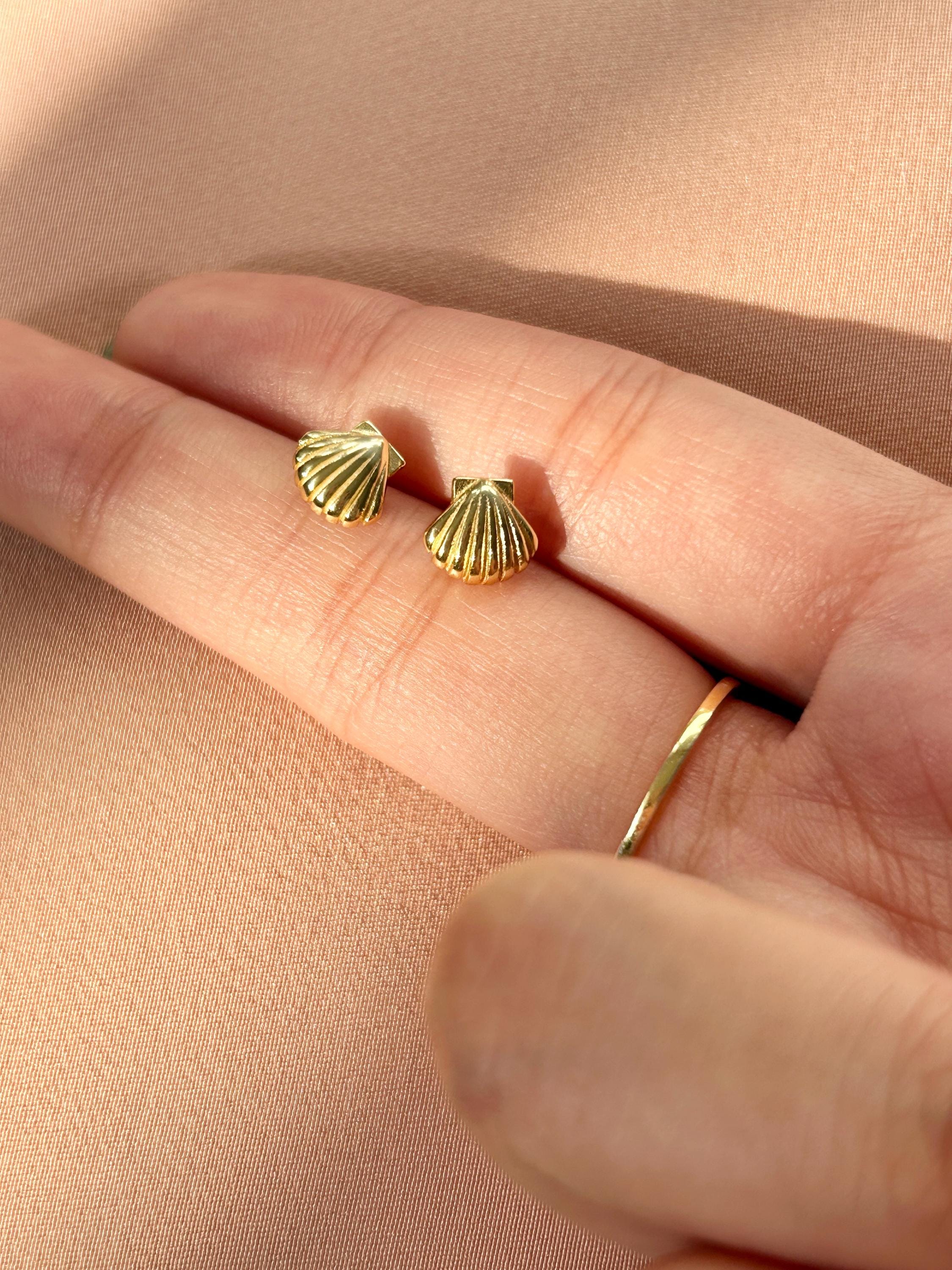 Ocean Clam Shell Stud Vermeil Earrings