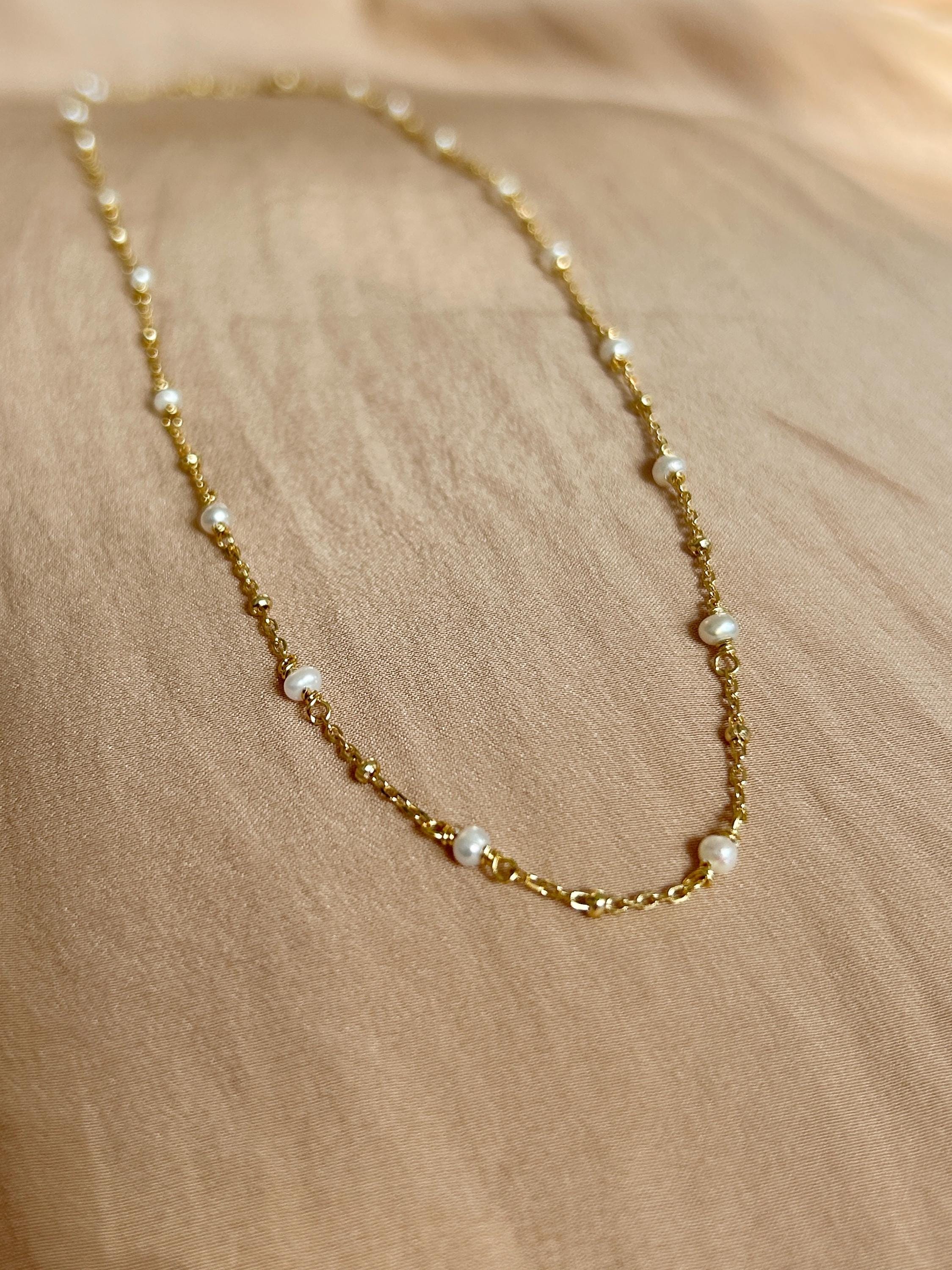 Pearl Golden Dots Necklace