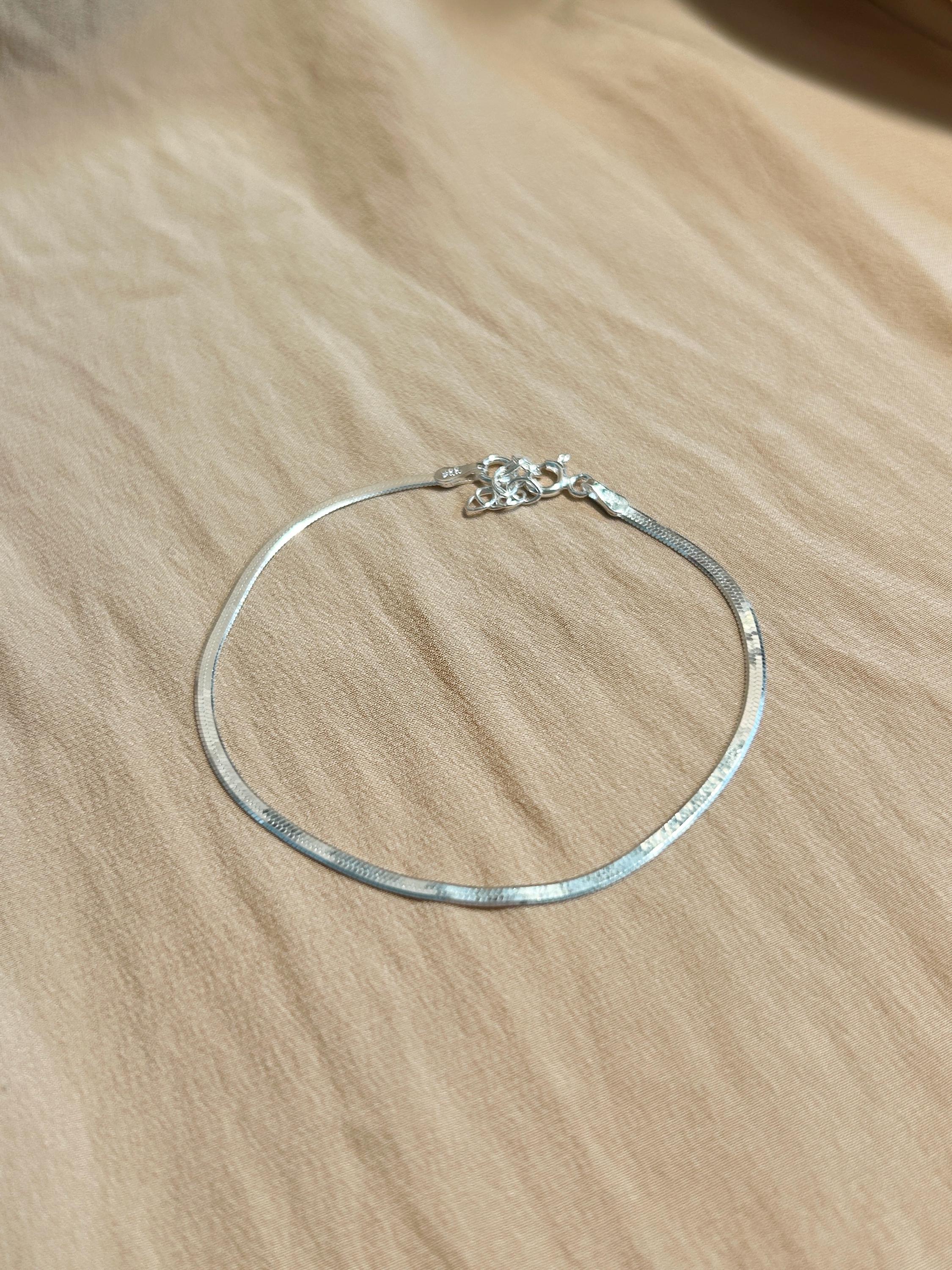 Snake Herringbone 2mm Bracelet
