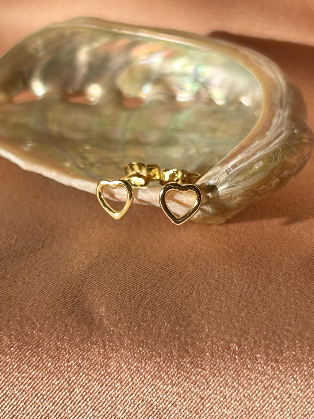 Outline Star Stud Earrings