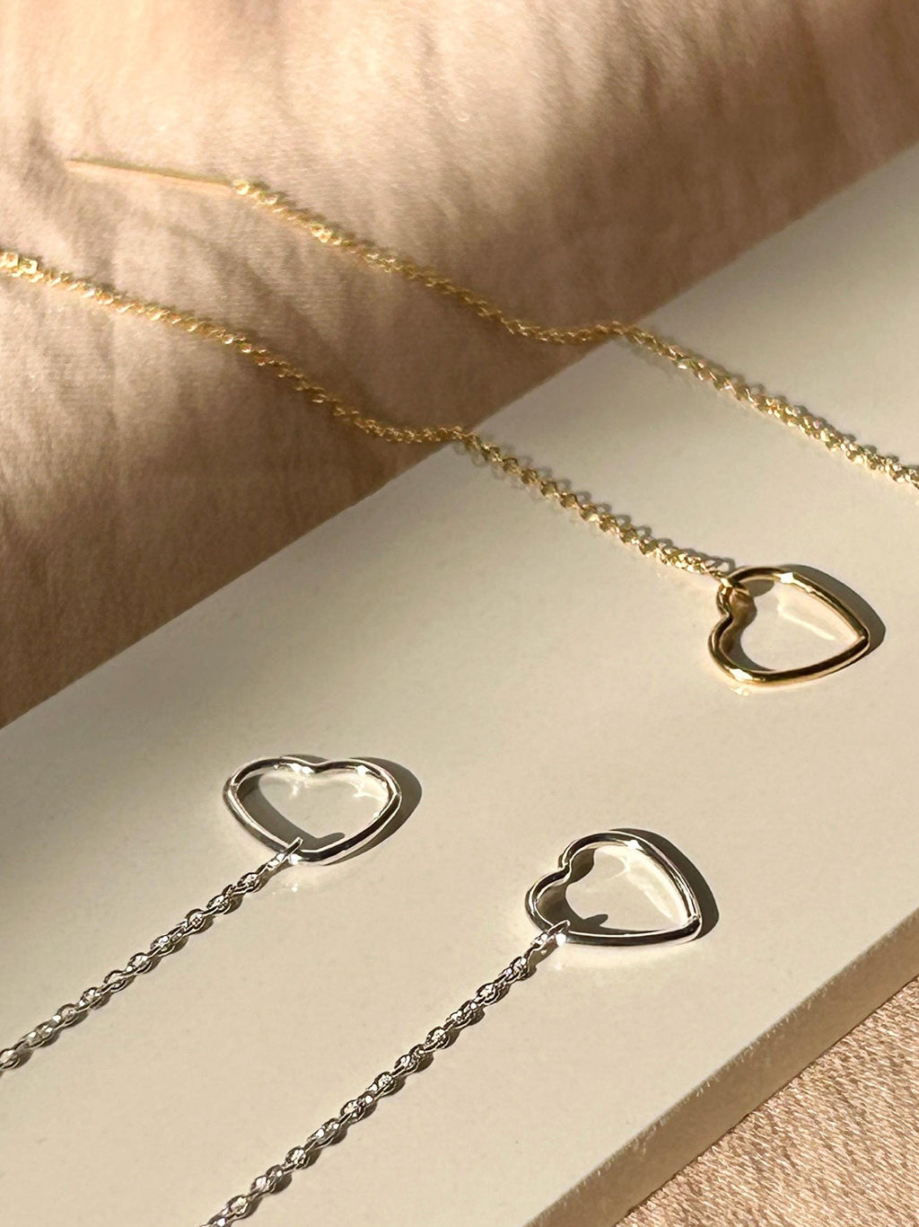 Outline Heart Threader Earrings