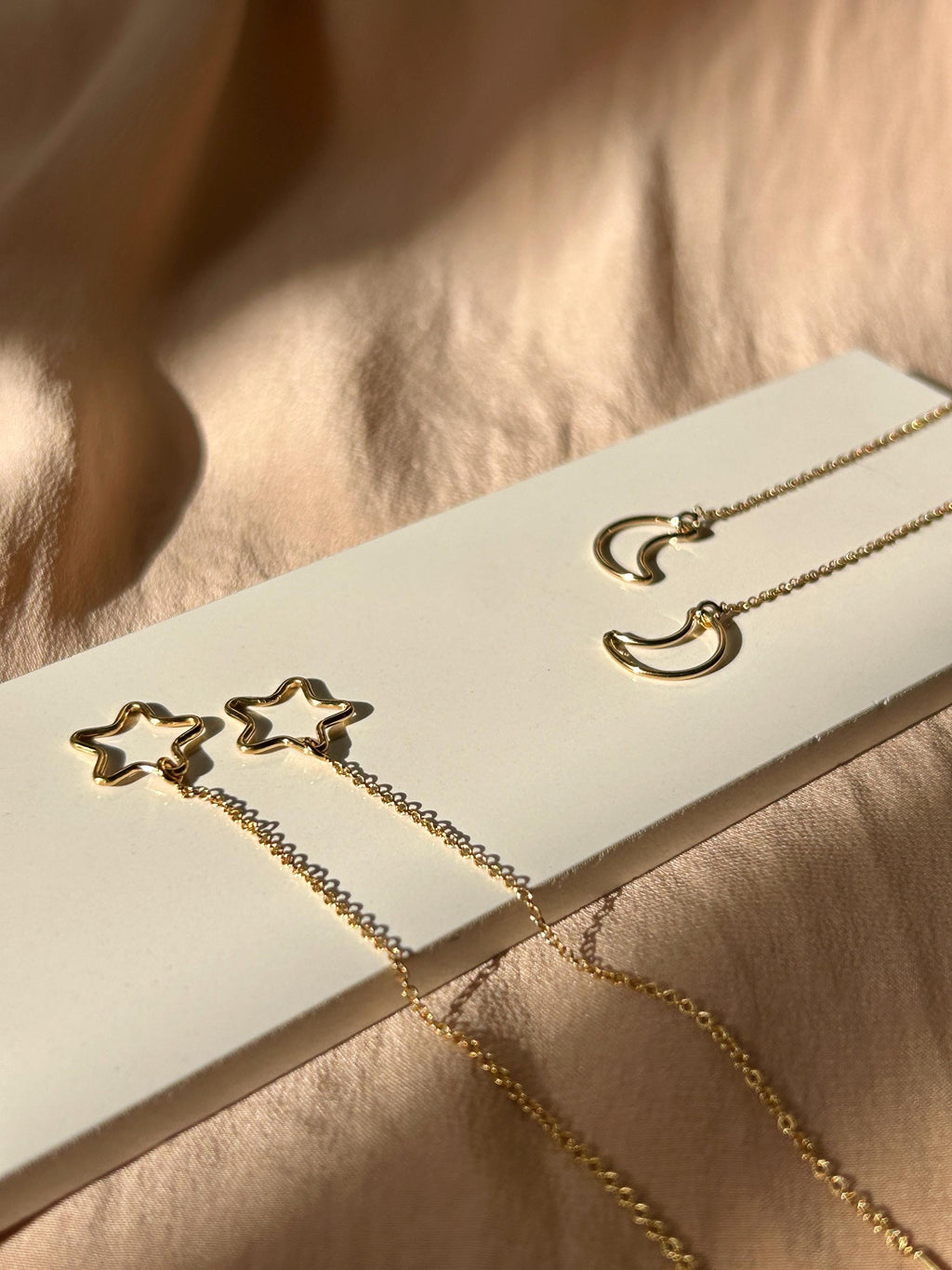Outline Star Threader Earrings