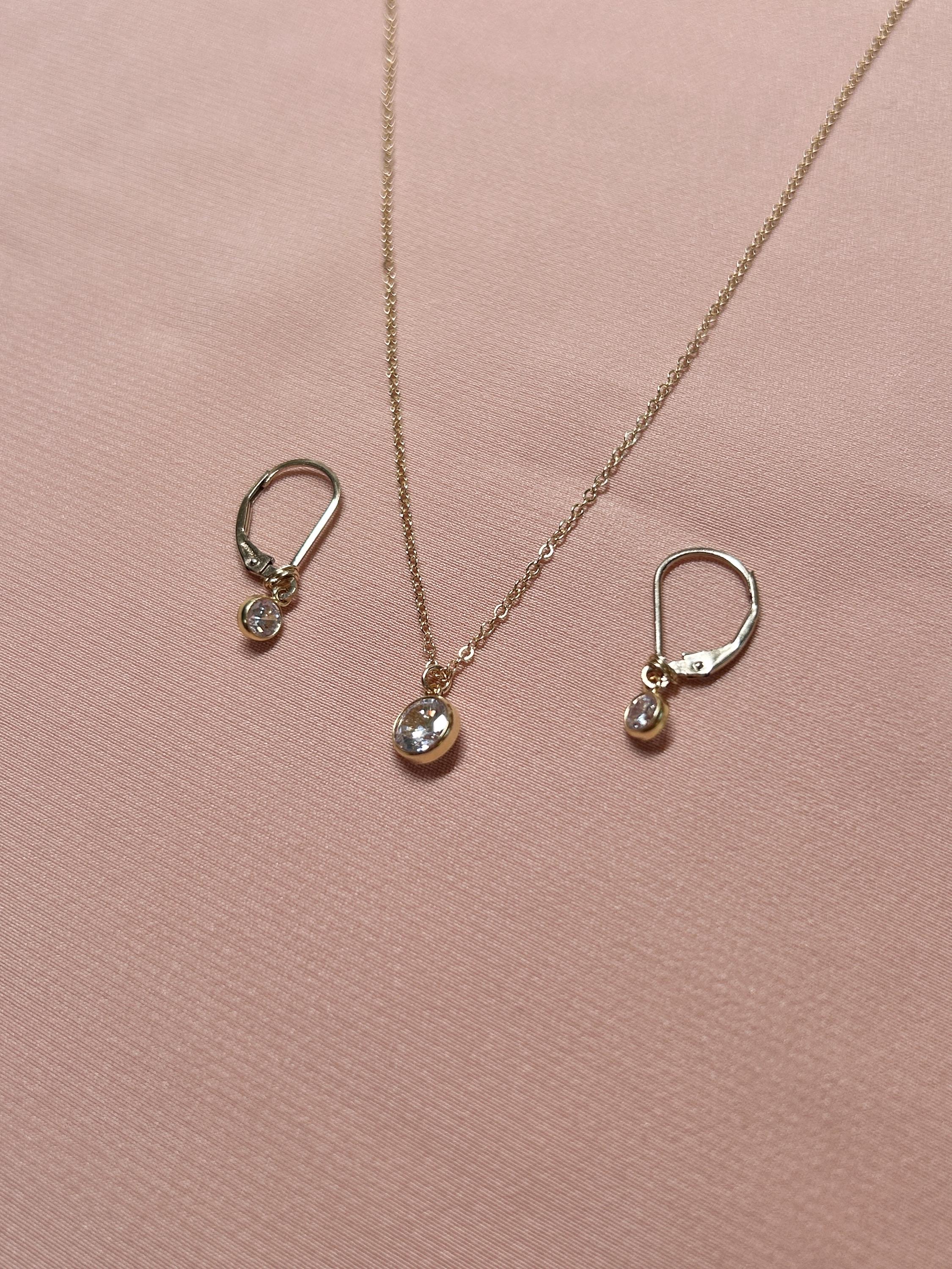 Crystal Clear Gem Leverback Earrings
