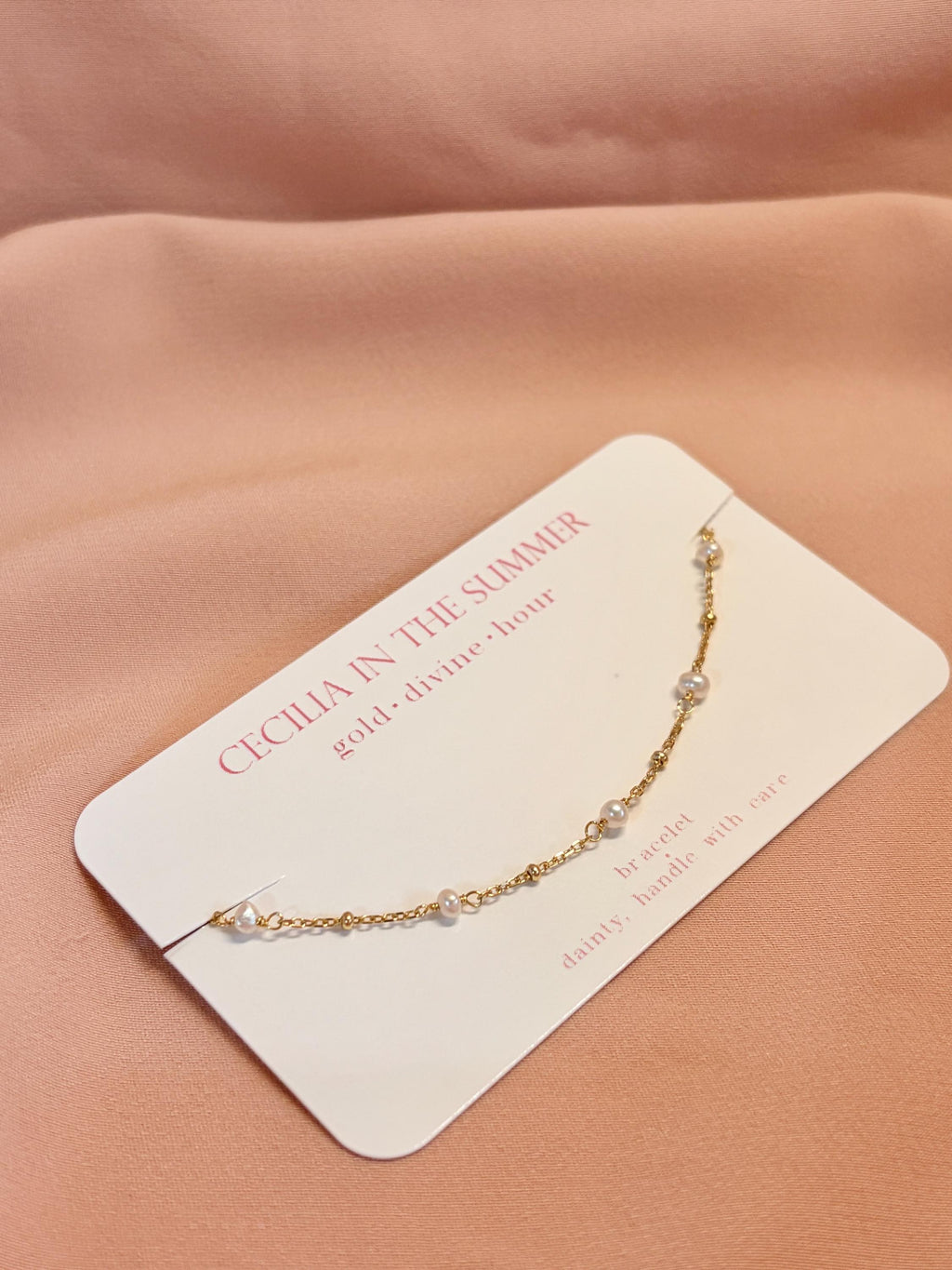 Pearl Golden Dots Bracelet