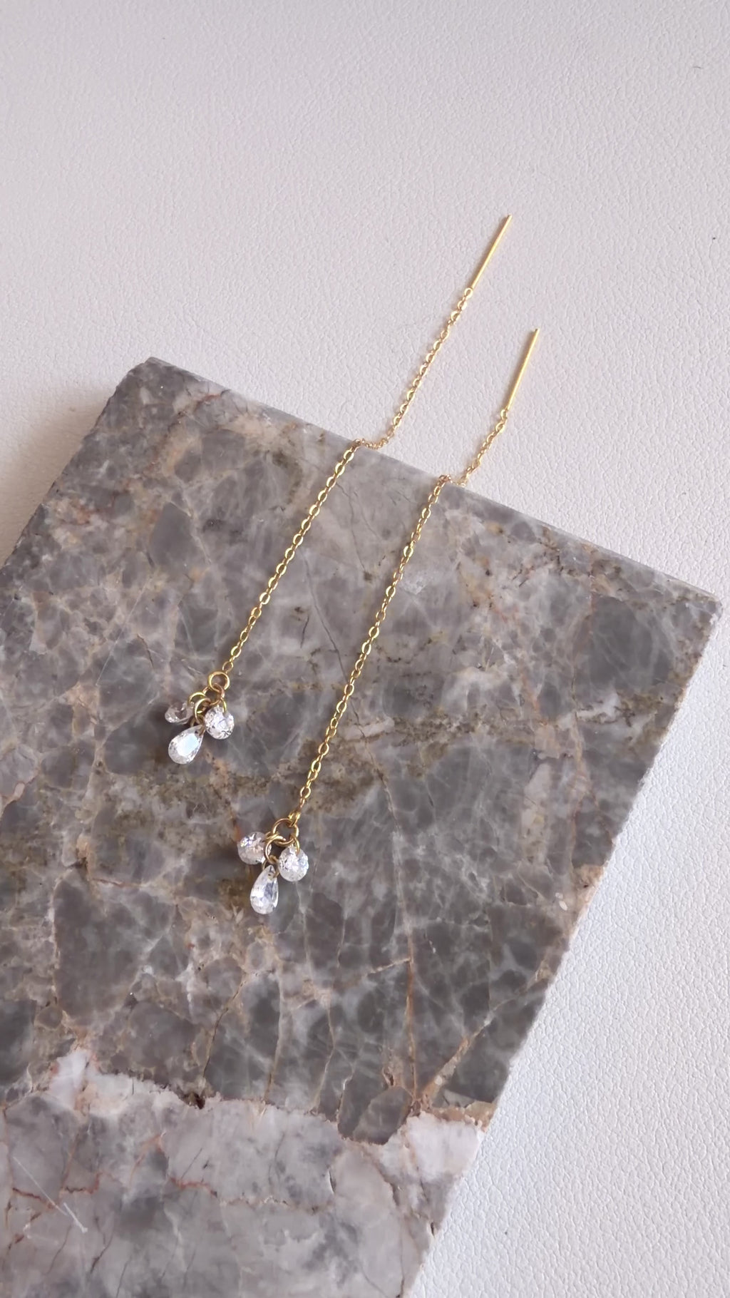 Leslie Sparkle Queen Simple Threader Earrings